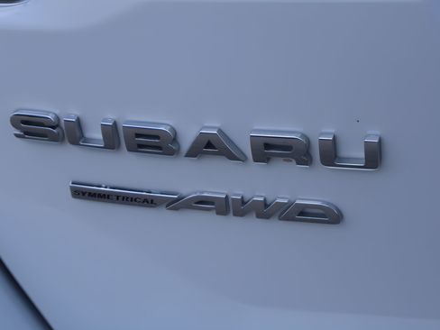 Certified 2023 Subaru Outback Limited AWD/4WD image 26
