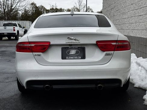 Used 2019 Jaguar XE Premium AWD/4WD image 13