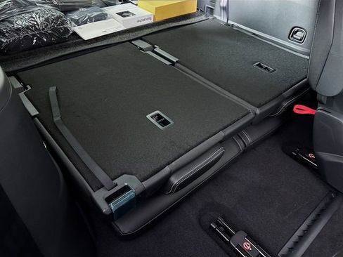 New 2026 Volkswagen Atlas SEL AWD/4WD image 28
