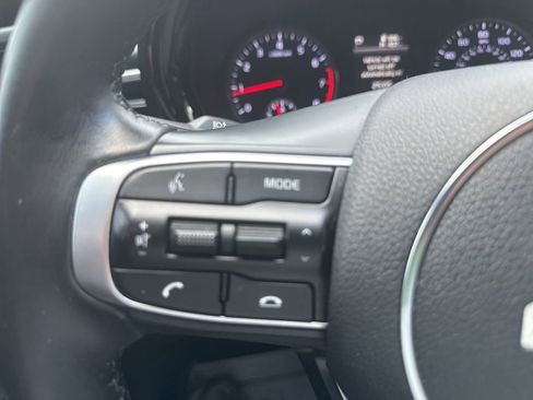 Used 2022 Kia K5 GT-Line image 10