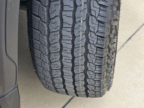 Certified 2023 GMC Sierra 1500 Elevation w/ LPO, Elevation Black Package image 15