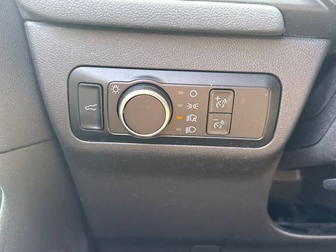 Used 2023 Ford Escape Active AWD/4WD image 30