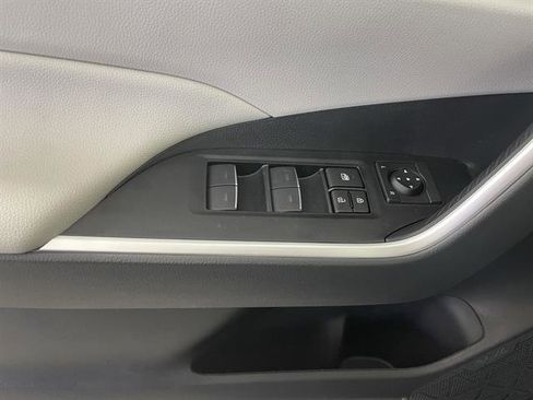 New 2025 Toyota RAV4 XLE image 19