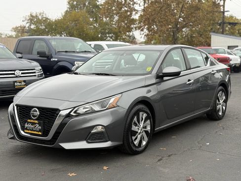 Used 2020 Nissan Altima 2.5 S image 4