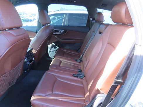 Used 2019 Audi Q7 2.0T Premium Plus w/ Premium Plus Package image 10
