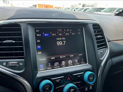 Used 2017 Jeep Grand Cherokee Altitude AWD/4WD image 24