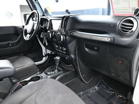 Used 2014 Jeep Wrangler Unlimited Sport w/ Power Convenience Group AWD/4WD image 42