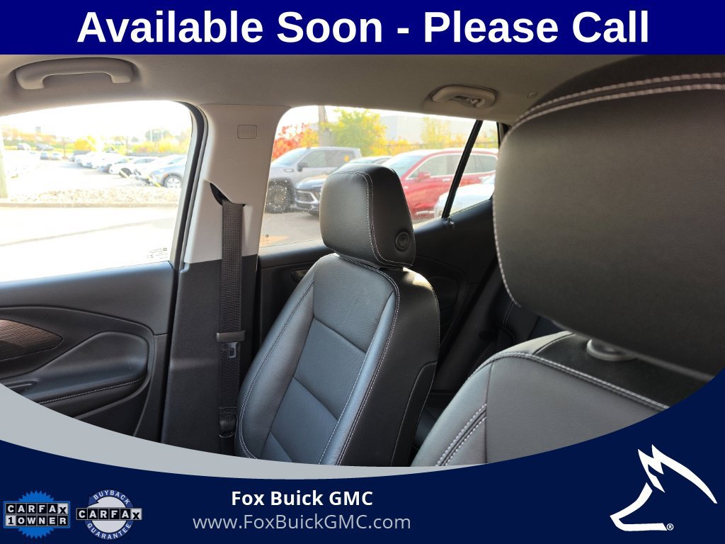 Used 2024 GMC Terrain SLT w/ LPO, Floor Liner Package AWD/4WD image 10