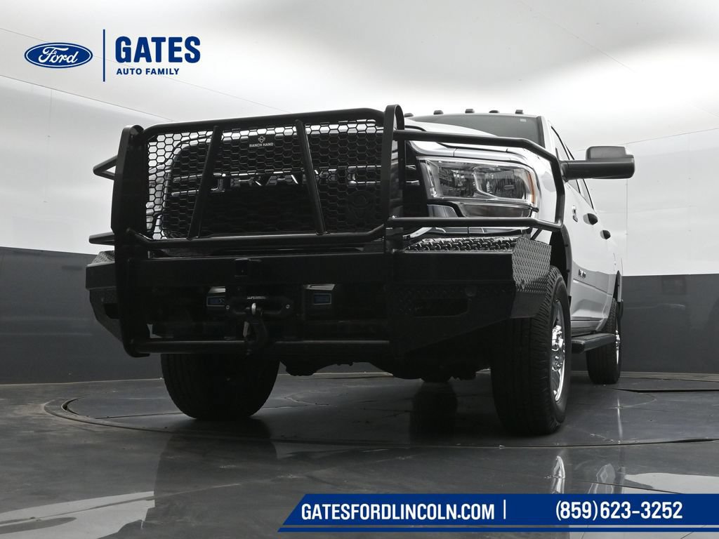 Used 2022 RAM 3500 Tradesman w/ Chrome Appearance Group AWD/4WD image 42
