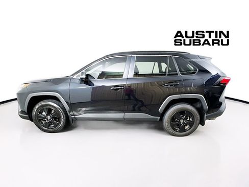 Used 2025 Toyota RAV4 XLE FWD image 4
