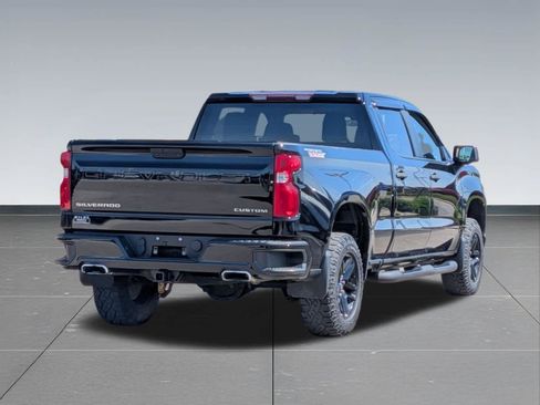 Used 2021 Chevrolet Silverado 1500 Custom Trail Boss AWD/4WD image 6