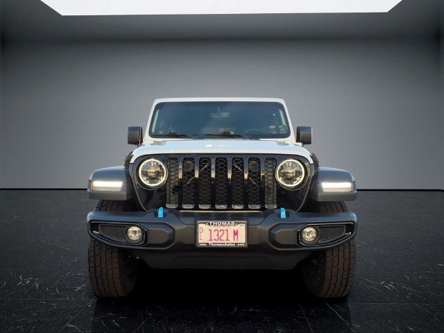 Used 2023 Jeep Wrangler Unlimited w/ 8.4" Radio Group AWD/4WD image 2