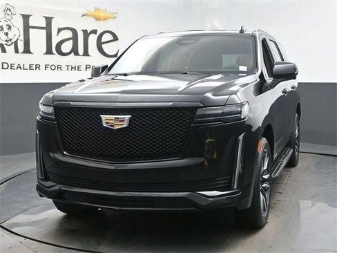 Used 2021 Cadillac Escalade Sport w/ Driver Assist Tech Package image 7