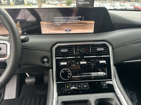 New 2026 Nissan Armada SL image 28