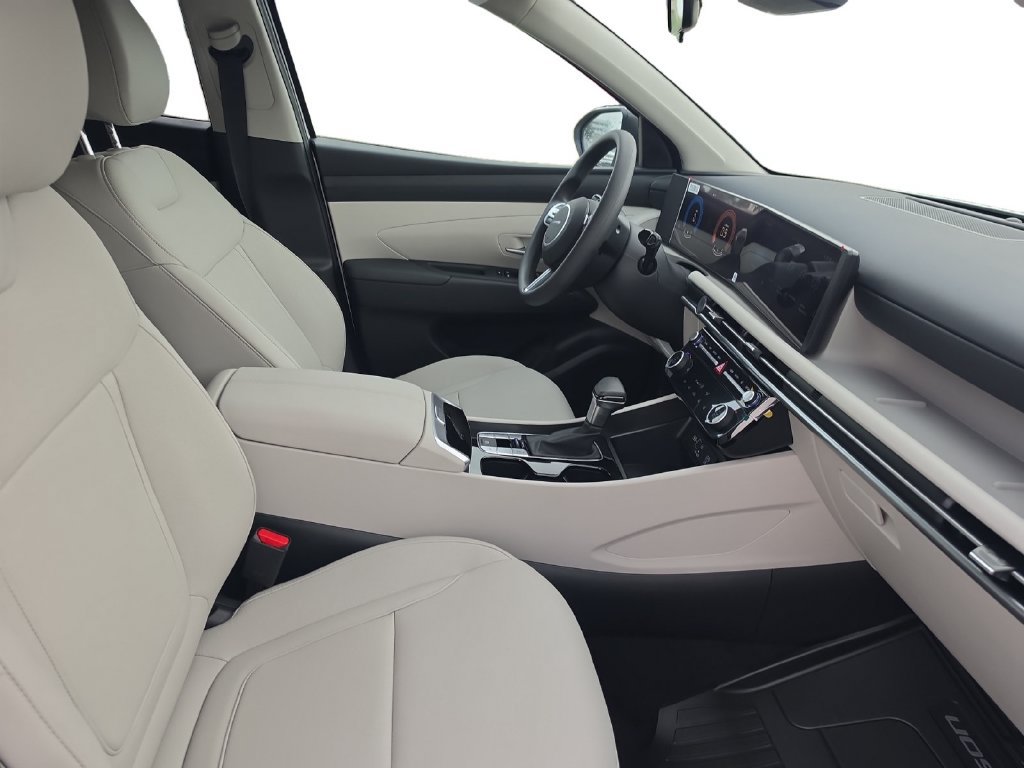 New 2026 Hyundai Tucson SEL Plus FWD image 16