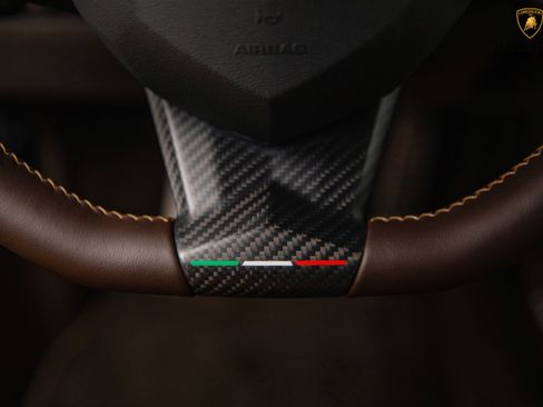 Used 2022 Lamborghini Aventador Countach image 30