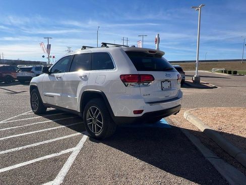 Used 2021 Jeep Grand Cherokee Limited w/ Luxury Group II image 3