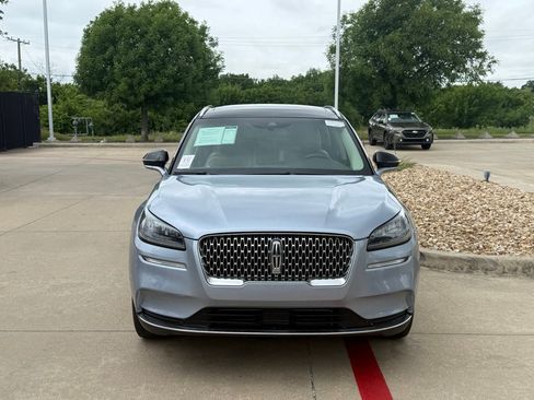 Used 2022 Lincoln Corsair Reserve FWD image 9