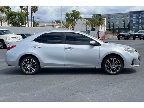Used 2015 Toyota Corolla S image 8