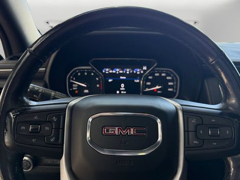 Used 2021 GMC Yukon XL SLT w/ SLT Luxury Plus Package AWD/4WD image 20