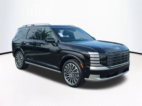 New 2026 Hyundai Palisade Calligraphy FWD image 2