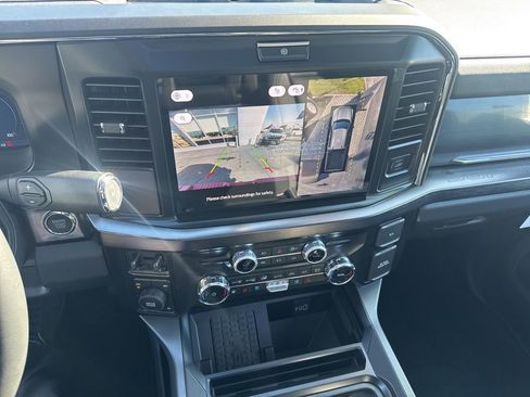 Used 2026 Ford F450 Lariat image 26