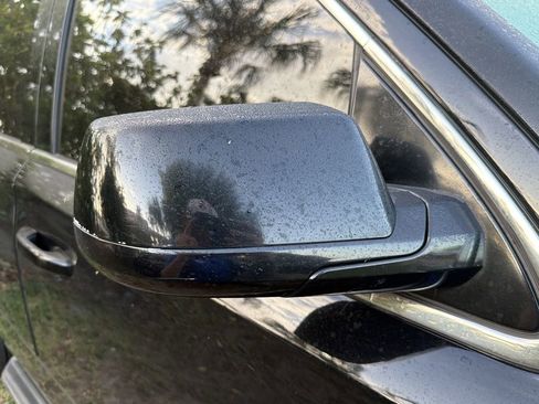 Used 2016 GMC Yukon SLE w/ Convenience Package image 7