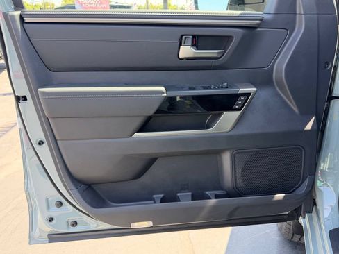 New 2026 Toyota Tundra Limited AWD/4WD image 17