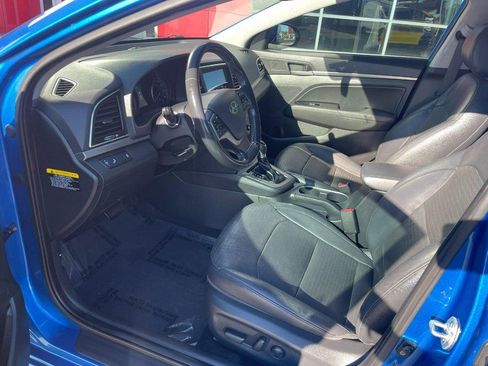 Used 2017 Hyundai Elantra Limited image 13
