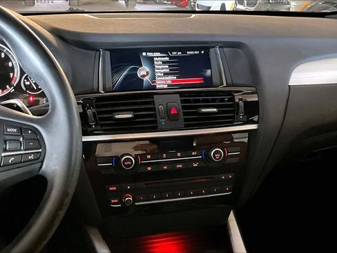 Used 2016 BMW X4 xDrive28i image 6