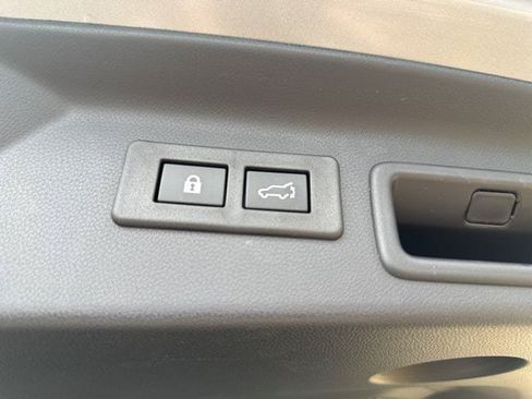 New 2026 Subaru Forester Premium AWD/4WD image 12