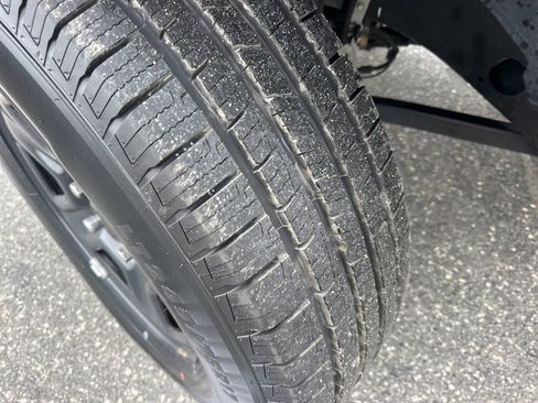 Used 2021 Jeep Wrangler Sport image 28