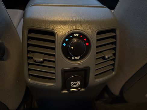 Used 2008 Honda Pilot EX image 47