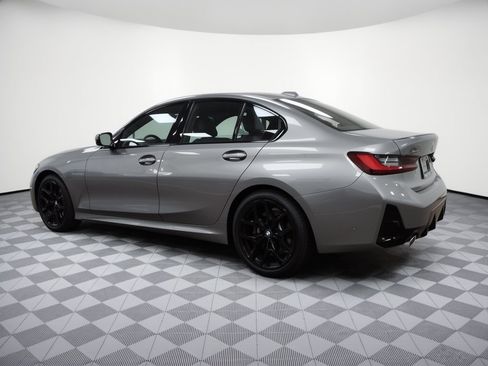 Used 2026 BMW 330i xDrive Sedan w/ M Sport Package AWD/4WD image 3