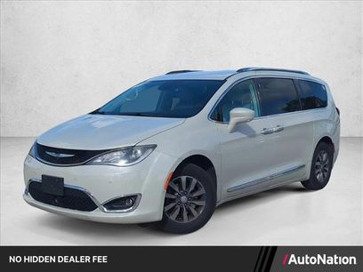 Used 2019 Chrysler Pacifica Touring-L Plus w/ Advanced Safetytec Group