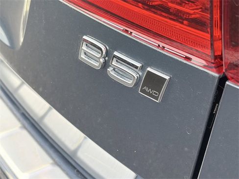 Used 2019 Audi Q8 Premium Plus image 7