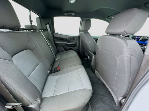 Used 2025 Chevrolet Colorado Trail Boss image 18