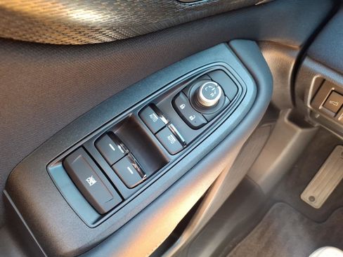 Certified 2025 Subaru Outback Premium AWD/4WD image 14