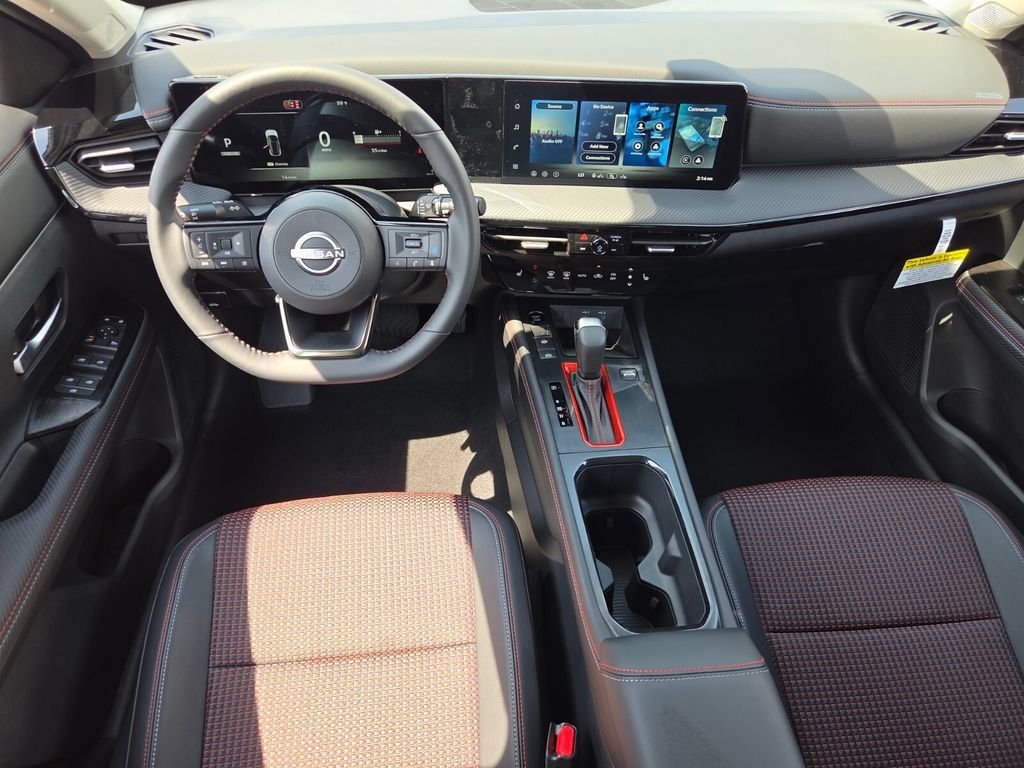New 2027 Nissan Kicks SR w/ SR Premium Package FWD image 7