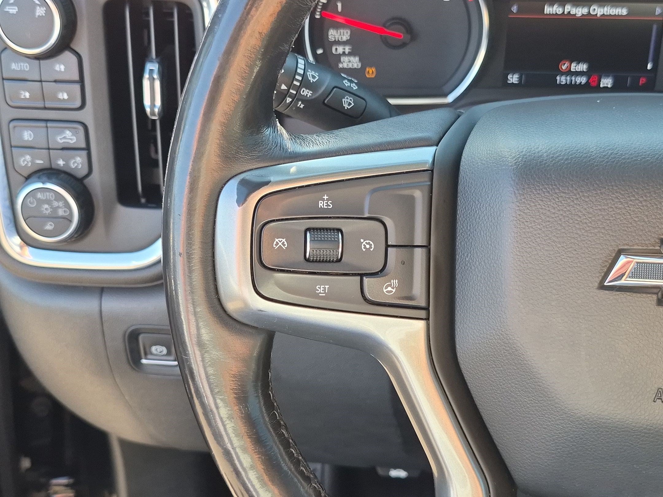 Used 2019 Chevrolet Silverado 1500 LT Trail Boss AWD/4WD image 18