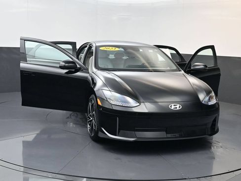 Certified 2023 Hyundai Ioniq 6 Limited RWD image 34