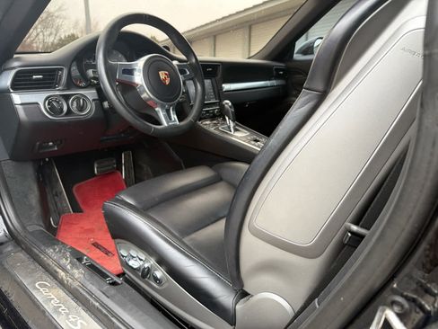 Used 2013 Porsche 911 Carrera S image 24