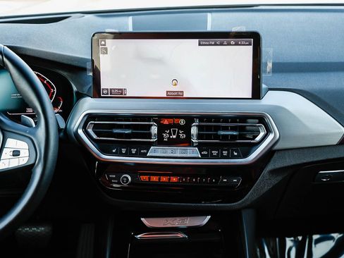 Used 2023 BMW X3 xDrive30i w/ Premium Package image 11