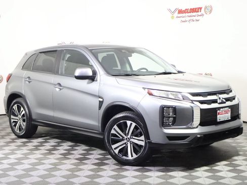 Used 2025 Mitsubishi Outlander Sport ES AWD/4WD image 2