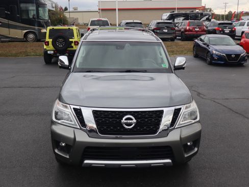 Used 2017 Nissan Armada Platinum image 4