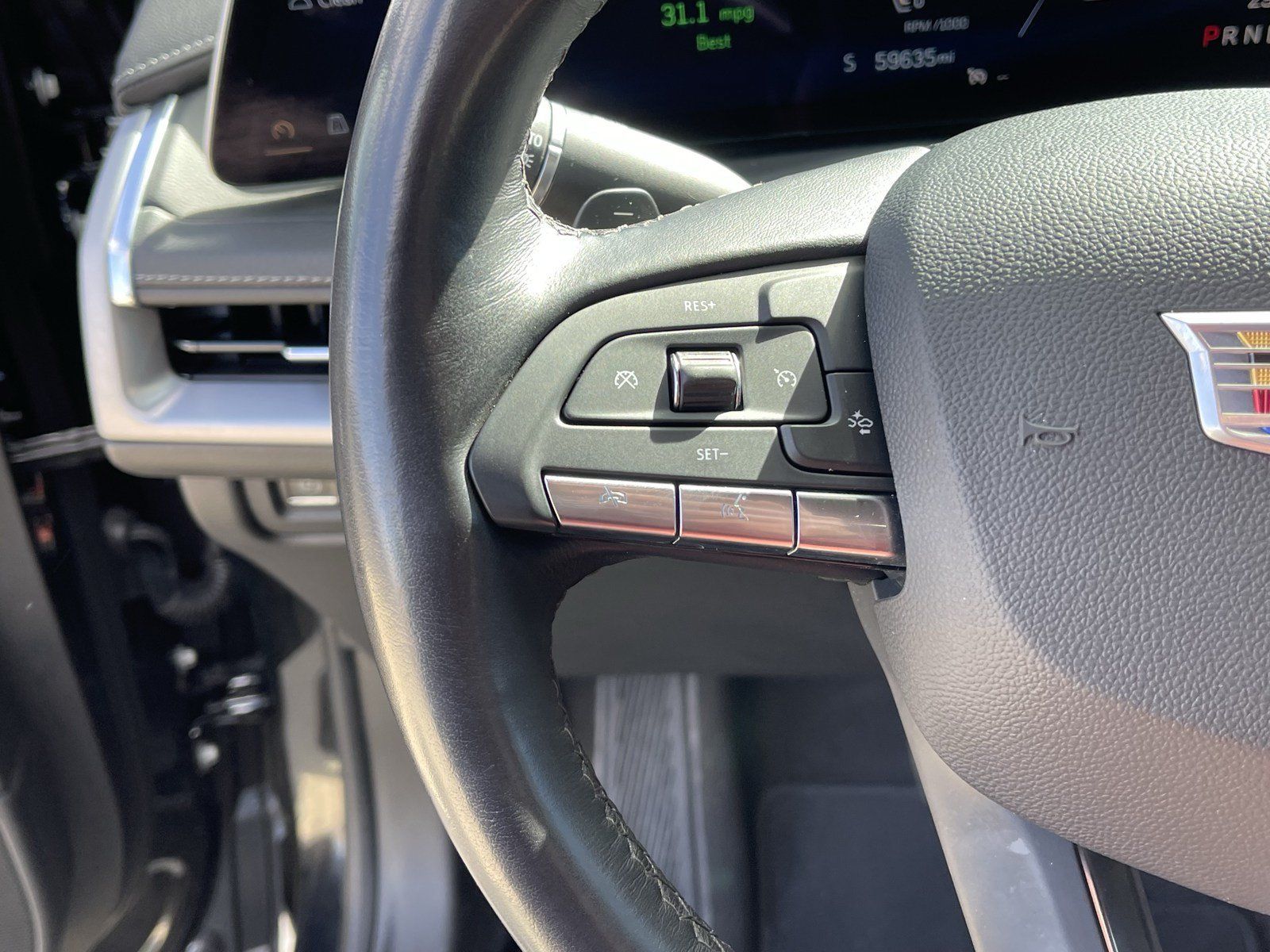 Used 2024 Cadillac XT4 Premium Luxury AWD/4WD image 20