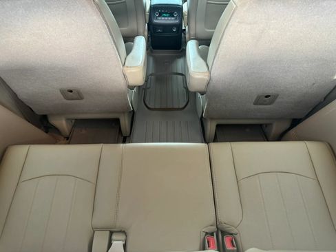 Used 2011 Buick Enclave CXL w/ LPO, Cargo Convenience Pkg AWD/4WD image 26