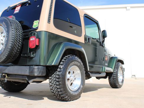 Used 1998 Jeep Wrangler Sahara image 13