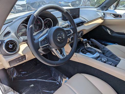 New 2026 MAZDA MX-5 Miata Grand Touring RWD image 21