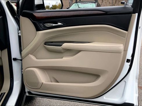 Used 2012 Cadillac SRX Premium image 22